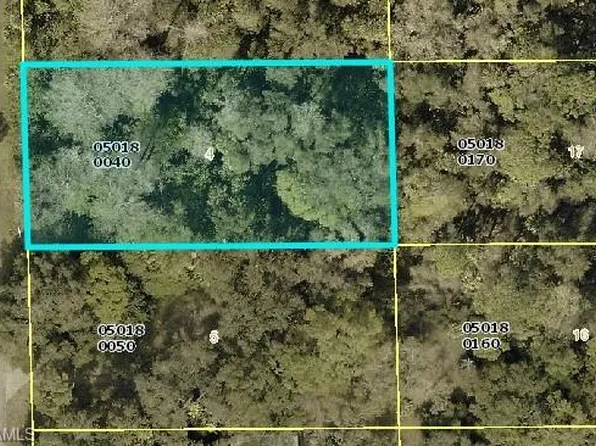 1712 Lincoln AVE, LEHIGH ACRES, FL 33972
