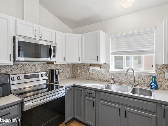 4th image of 20235 Glacier Park Cir