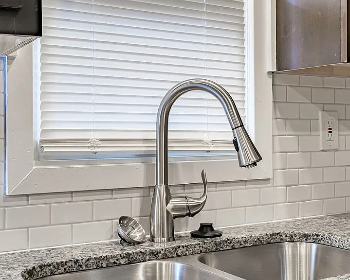 Montclair Point Condominiums — Photo 21