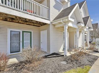 22560 Lenox Dr, Fairview Park, OH 44126