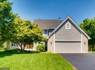4661 Allendale Dr, Saint Paul, MN 55127