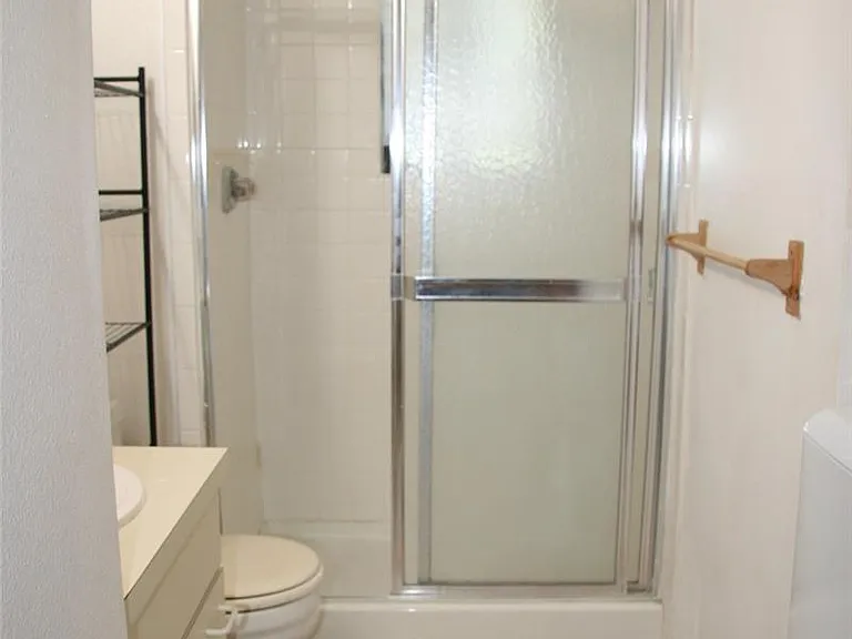 11095 E Kentucky Ave — Photo 22