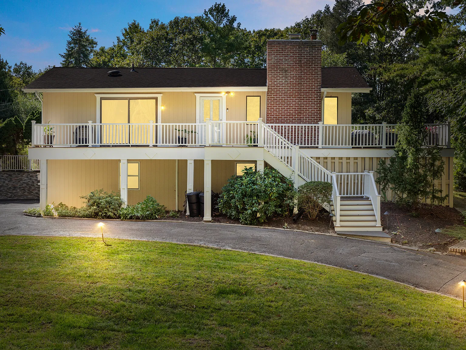 Sag Harbor New Renovation! — Photo 2