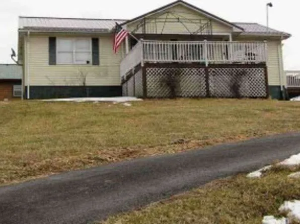 147 Brier Hill Ln #A, Ronceverte, WV 24970