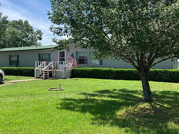 3rd image of 1607 County Road 2241