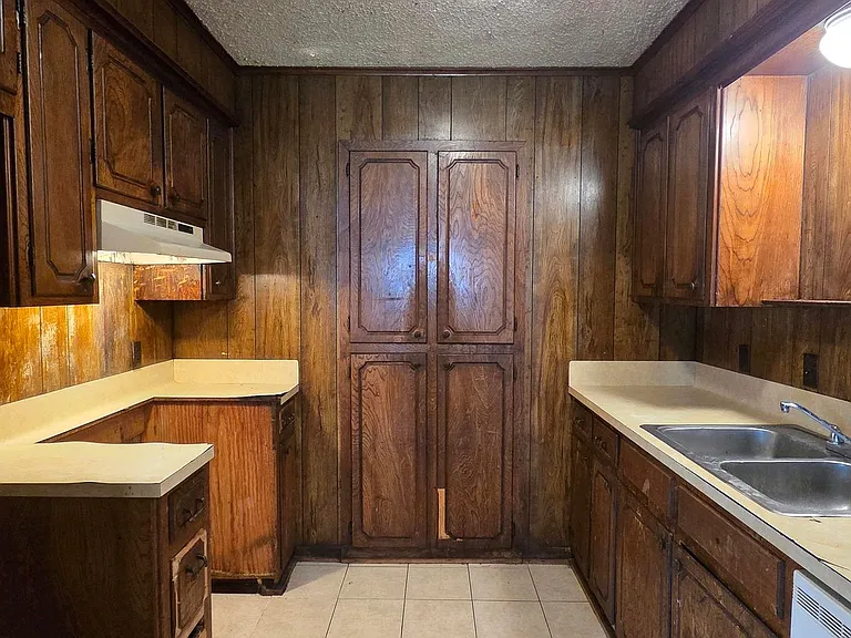 Tammy Lynn Dr 314 — Photo 5