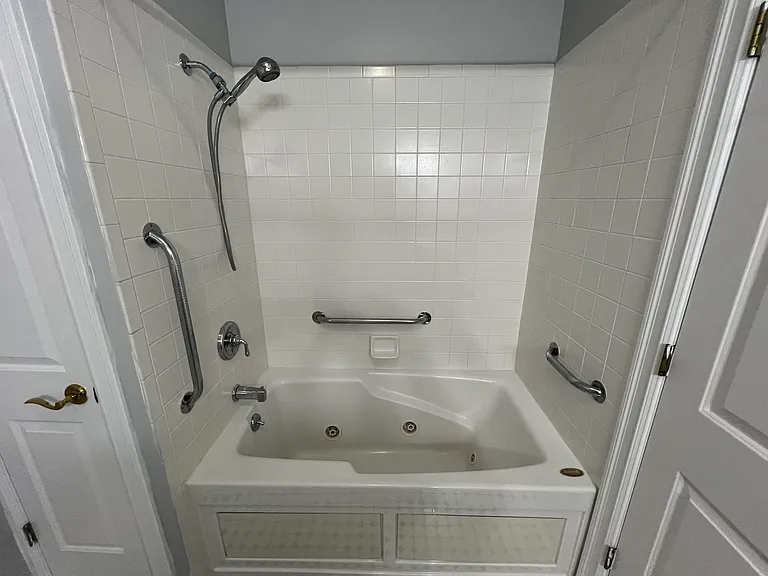 680 W Ferry St #4 — Photo 18