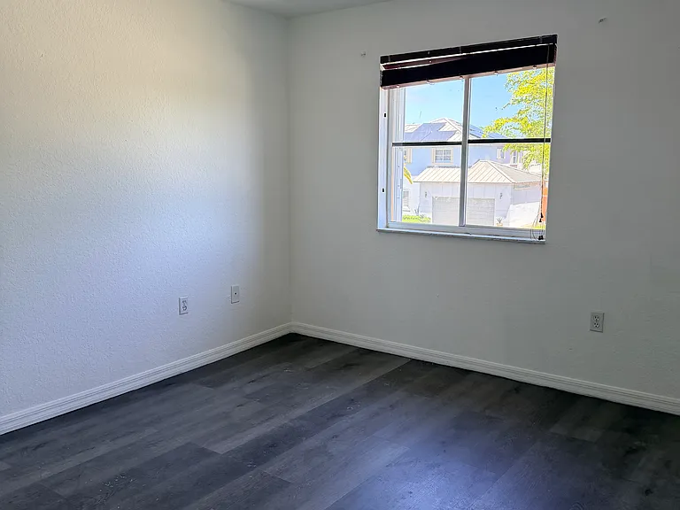 18124 SW 152nd Pl — Photo 30