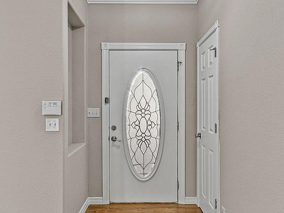 5th image of 3008 Tierra Limon Dr