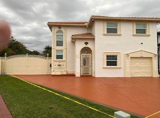 9594 SW 162nd Path, Miami, FL 33196