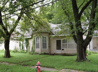 205 N Main St, Holden, MO 64040