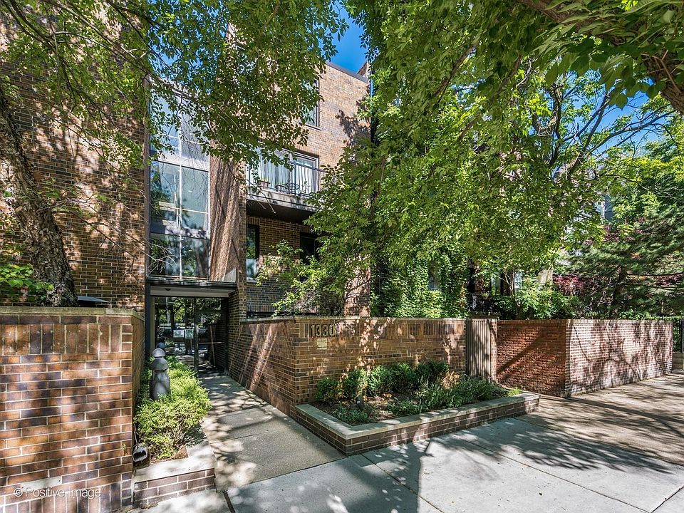 1st image of 1330 N Lasalle St #211