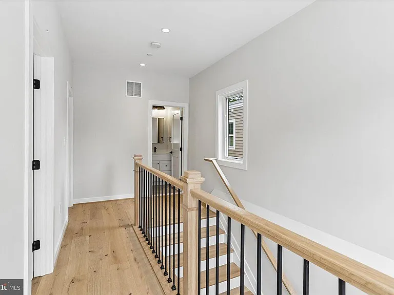 3929 Fulton St NW #A — Photo 19