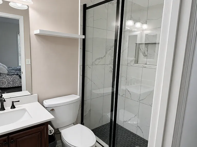 760 Vine St — Photo 22