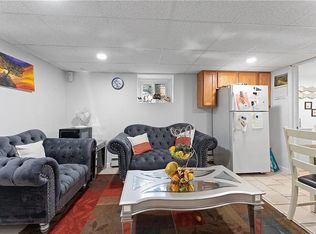 70 Dunnell Ave #B, Pawtucket, RI 02860