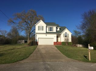200 Chasebrook Dr, Killen, AL 35645