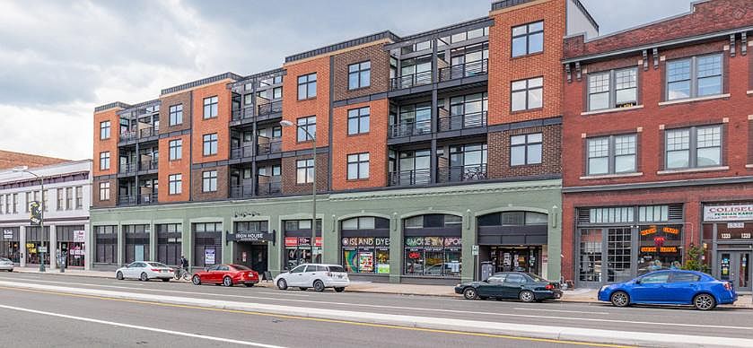 1st image of 1333 W Broad St #122