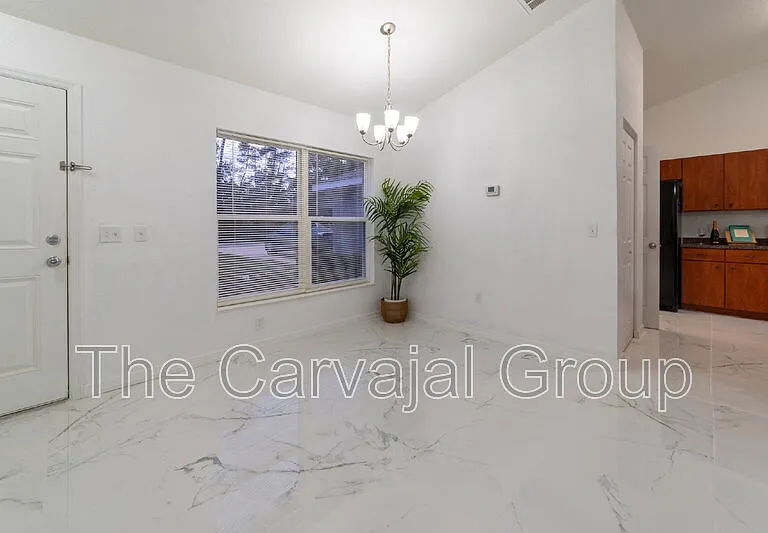 5107 SW 165th Street Rd — Photo 6