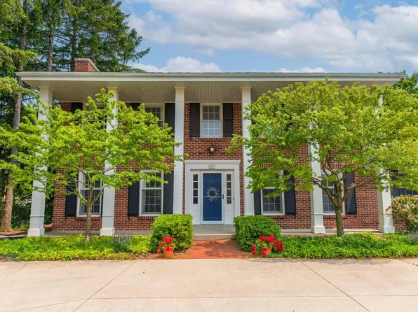 600 Bel Aire DRIVE, Thiensville, WI 53092