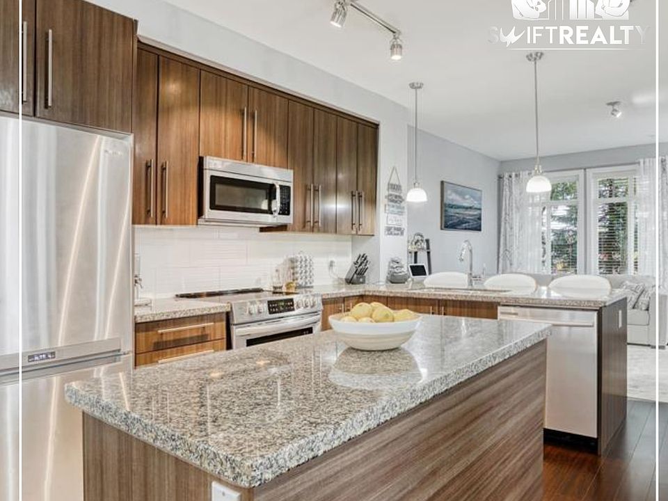 07_102-8251 209B St_Functional Kitchen_02202026