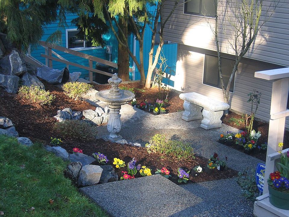 Custom Courtyard with Fountain