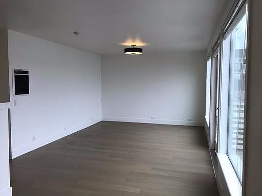 4th image of 77 Bulkley Ave APT 15