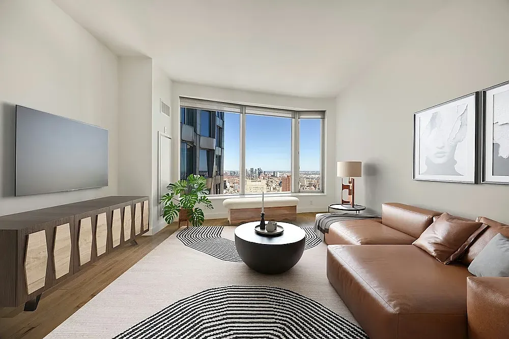 8 Spruce Street — Photo 1