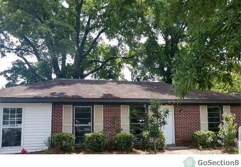 2nd image of 2826 Orlando Dr