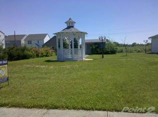 623 Woods Crossing Ln, Indianapolis, IN 46239