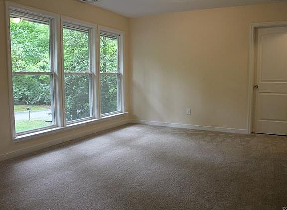 4th image of 10202 Francill Ct