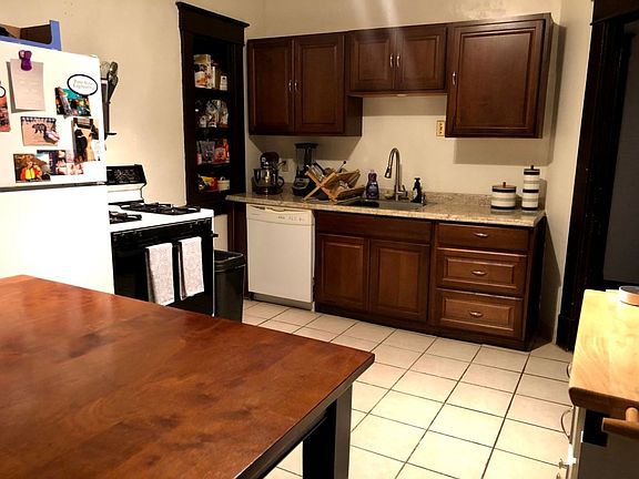 5th image of 21-23 Bailey Ave #21