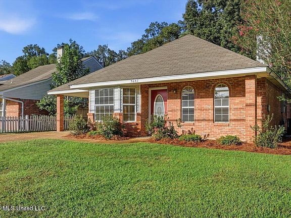 5th image of 3687 Flynn Dr