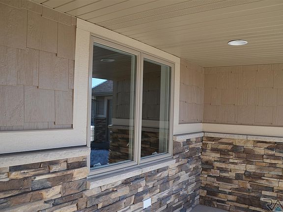 3rd image of 6206 S Monterey Pl