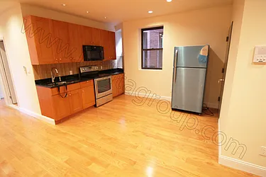 Rented by Nolita Group