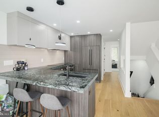 1714 Lombard St #B, Philadelphia, PA 19146