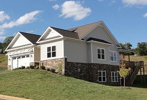 1st image of 5635 Sullivan Ln