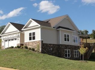 5635 Sullivan Ln, Roanoke, VA 24012