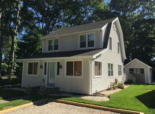 16 Maplewood Rd, Old Saybrook, CT 06475