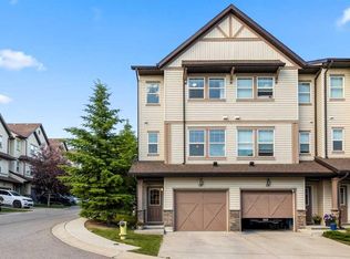28 W Heritage Dr #56, Cochrane, AB T4C 0K1