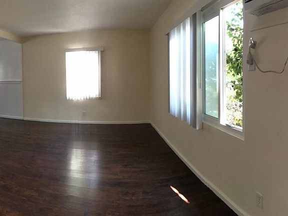 3rd image of 714 E Palm Ave APT B