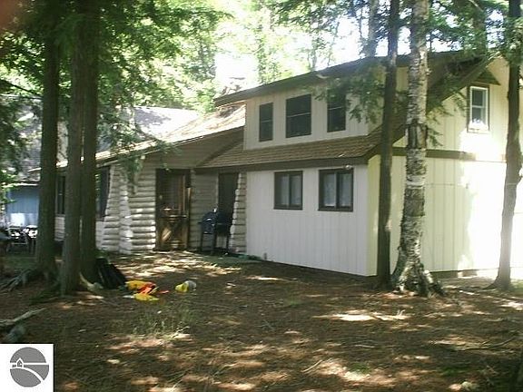 2nd image of 7350 Bear Tree Rd NE