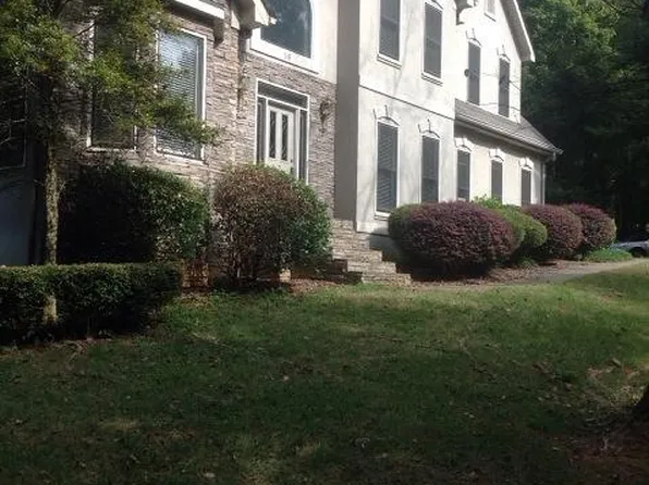 16 Sherman Ln, Cartersville, GA 30121