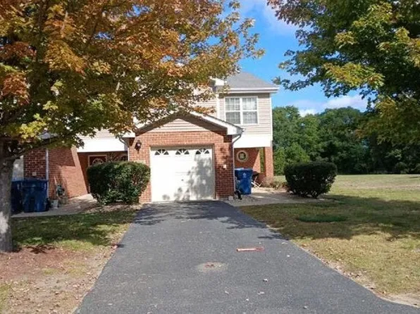 1910 Stonegate Dr, Calumet City, IL 60409