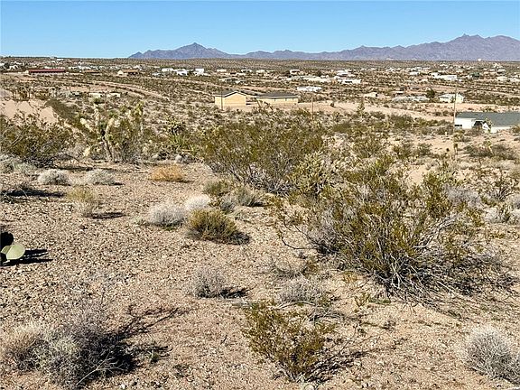5th image of 1180/1220 E Pueblo Drive