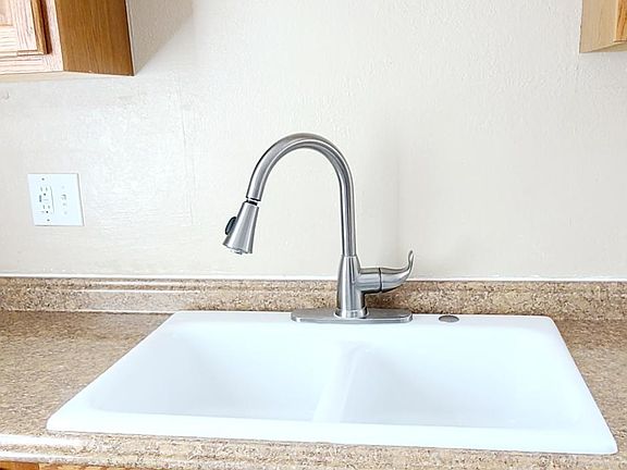 5th image of 260 Gurries Dr #C