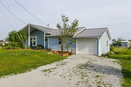 108 Hawkins Creek Ln Photo 1