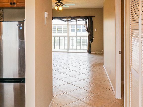 3rd image of 7605 NW 5th Ct APT 202