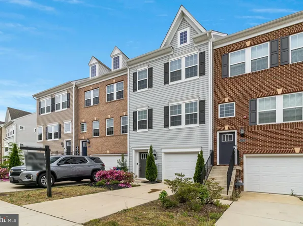 23789 Myrtle Glen Way, California, MD 20619