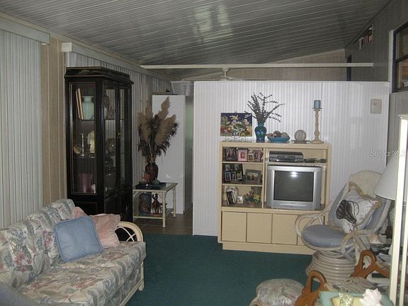 4th image of 6664 SE 53rd Ln