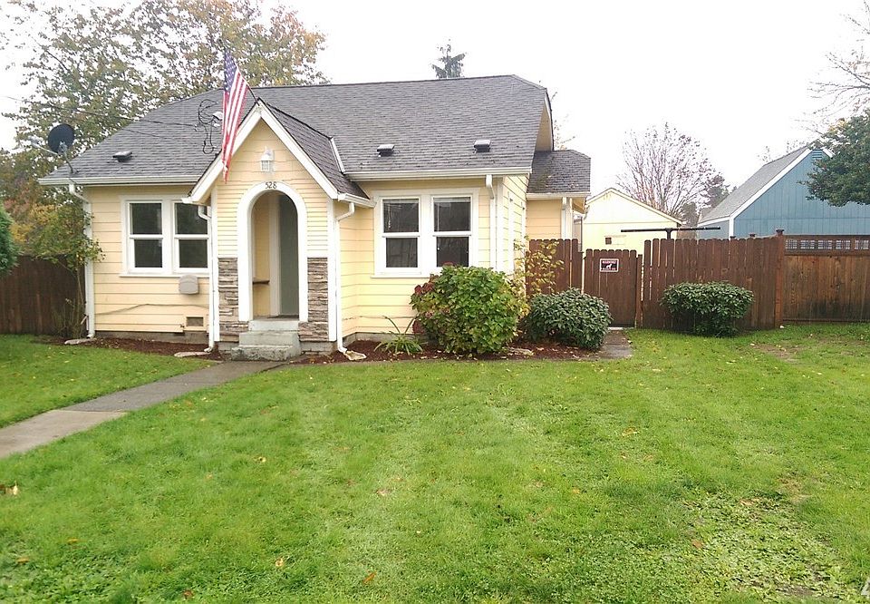 1st image of 528 13th St SE